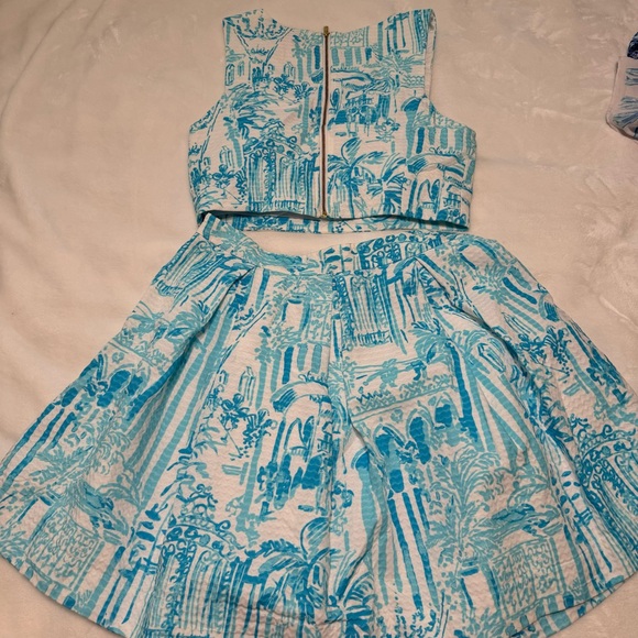 Lilly Pulitzer Melody Crop Top and Skirt Set in La Via Loca - Picture 4 of 5